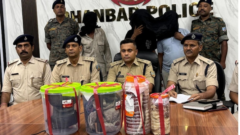 नौकरी के लिए बेटे ने ही दी पिता की हत्या की सुपारी, 10 लाख देकर रची खौफनाक साजिश