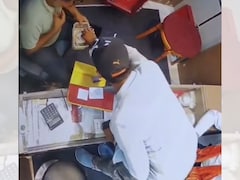 छपरा: ज्वेलरी दुकान में दिनदहाड़े बड़ी चोरी, बातों में उलझाकर शातिर ने उड़ाया 70 ग्राम सोना