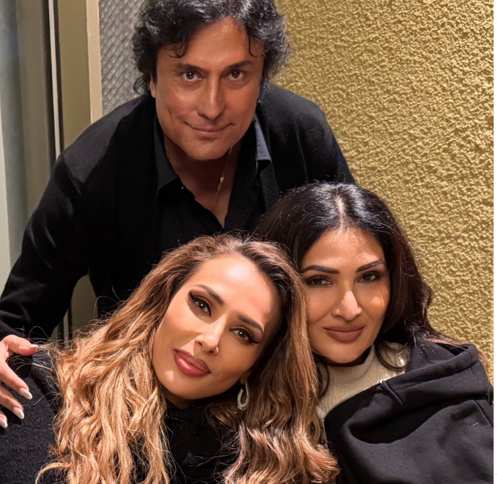 Sohail Khan, Arpita Khan, Iulia Vantur Remember Family Friend Kumod Raney