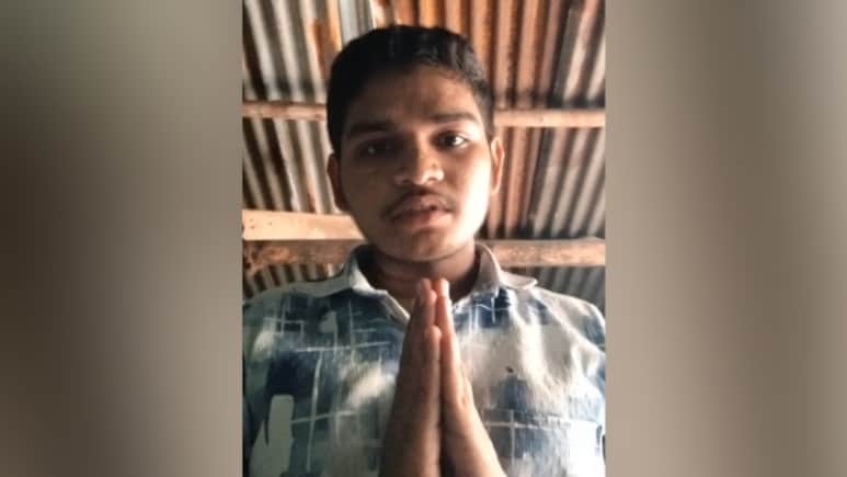 "Sorry Mom": NEET Student With Folded Hands In Video Before Killing Self