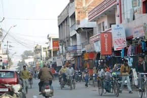 कानपुर की &lsquo;अफीम कोठी&rsquo; जहां नाम में अफीम, लेकिन मिलता है हर तरह का सामान, जानिए लोगों को क्यों है आज भी पसंद