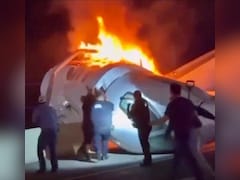 Texas Highway Plane Crash: One Dead, Several Injured As Jet Bursts Into Flames