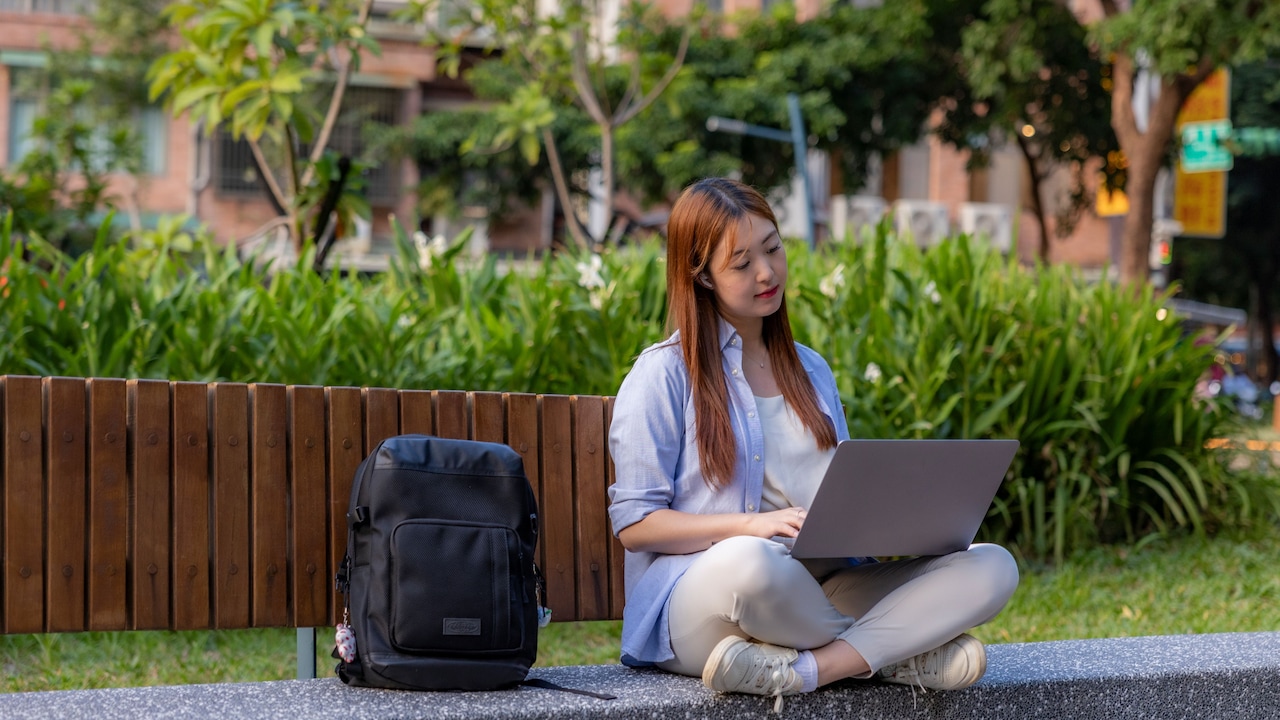 Top 7 Daily Commute Backpacks: How To Pick The Right Capacity Before You Overpack Top 7 Daily Commute Backpacks: How To Pick The Right Capacity Before You Overpack