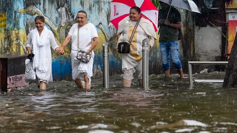 Will It Rain Very Heavily In Mumbai Today? Check IMD's Forecast As Waterlogging Reported