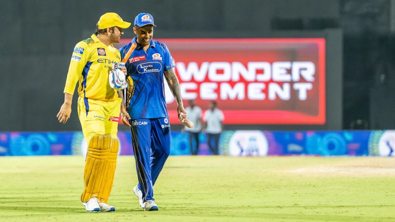 "How Can You Drop Suryakumar Yadav?" R Ashwin Mentions MS Dhoni In Huge Verdict