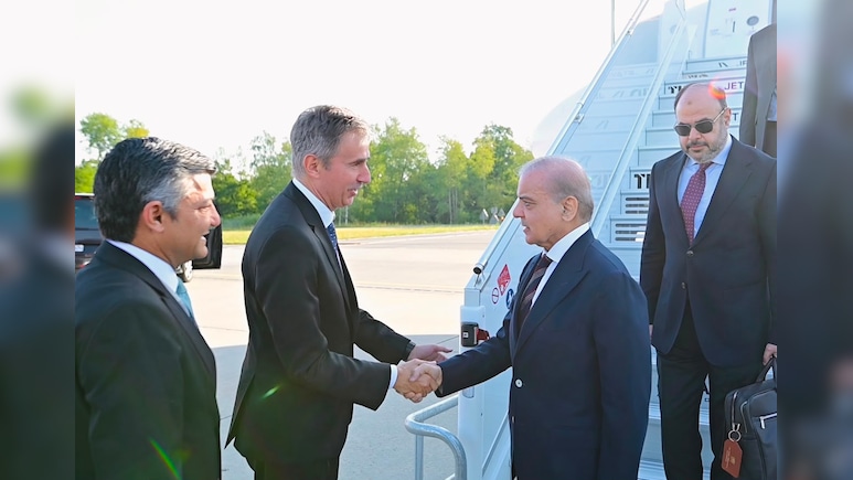 US-Iran Talks: Pakistan PM Sharif, Army Chief Munir Reach Switzerland