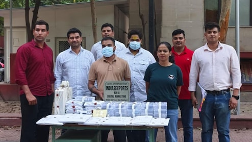 फर्जी एक्सपोर्ट कंपनी बनाकर देशभर के कारोबारियों से ठगी, दिल्ली पुलिस ने 18 आरोपी को दबोचा