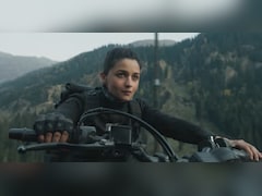 Amitabh Bachchan, Sandeep Reddy Vanga, Zoya Akhtar Send Big Love To Alia Bhatt's <i>Alpha</i> Teaser