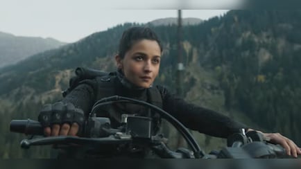 Big B, Sandeep Reddy Vanga Send Big Love To Alia Bhatt's Alpha Teaser