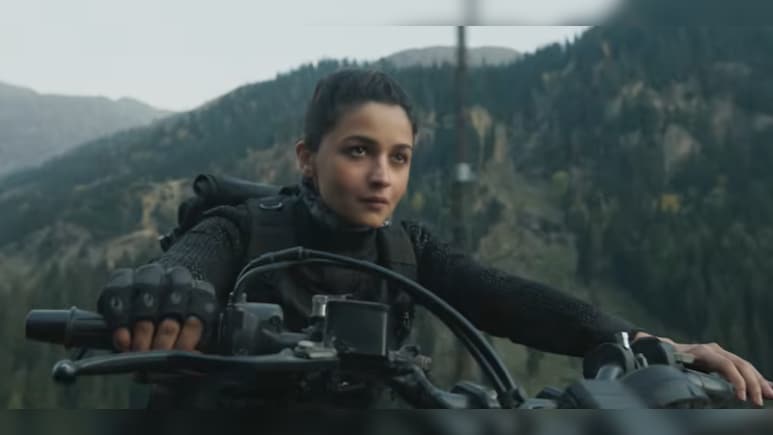 Amitabh Bachchan, Sandeep Reddy Vanga, Zoya Akhtar Send Big Love To Alia Bhatt's <i>Alpha</i> Teaser
