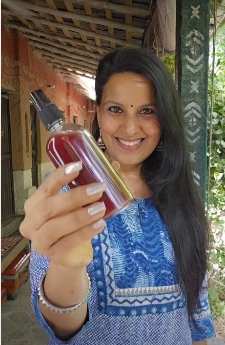 homemade perfume, jasmine perfume recipe, rose perfume recipe, natural perfume, essential oils, long lasting fragrance, diy perfume, safe perfume, fragrance making, alcohol based perfume Latest and Breaking News on NDTV