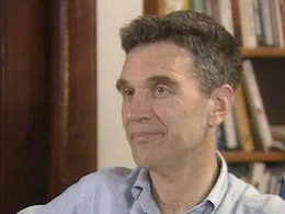 Harvard Professor Robert Coles, Renowned For Work On Children In Crisis, Dies At 97