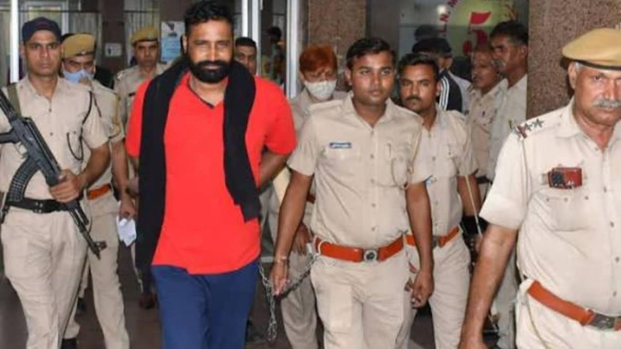 जगन गुर्जर का कल बदला बैरक, आज हो गया मर्डर, डकैत के बेटे ने उठाए सवाल; CBI जांच की मांग