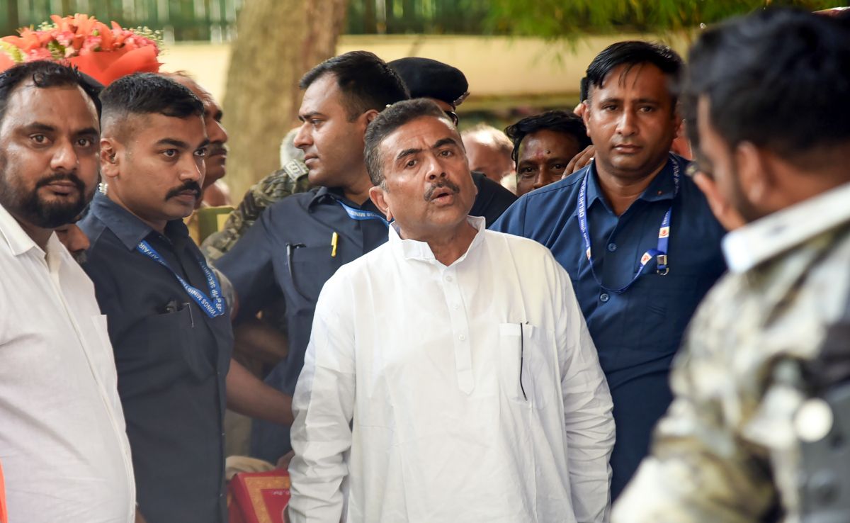 कोलकाता नगर निगम ने सुहरावर्दी एवेन्यू का बदला नाम, अब गोपाल मुखर्जी रोड के नाम से जाना जाएगा