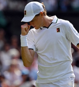 Bloodied But Unbowed: Jannik Sinner, Novak Djokovic Survive Wimbledon Scares