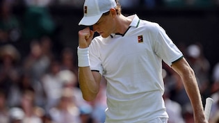 Bloodied But Unbowed: Jannik Sinner, Novak Djokovic Survive Wimbledon Scares