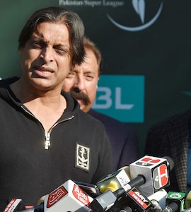 Tragedy In Shoaib Akhtars Family, Pakistan Greats Elder Brother Dies