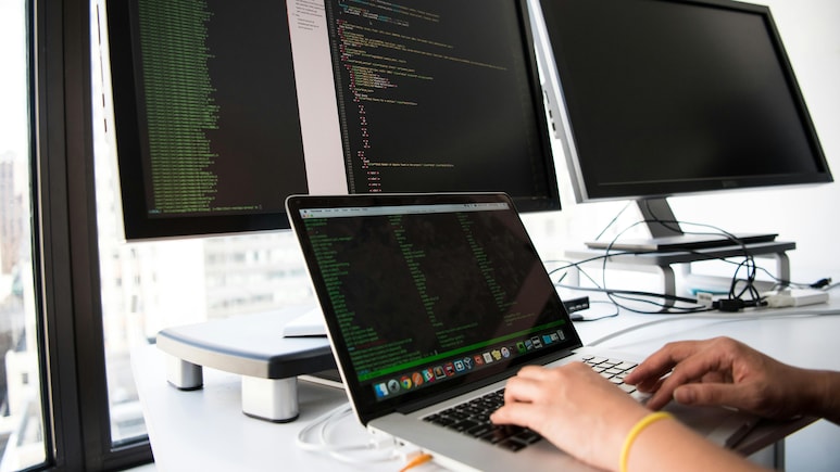 Techie Claims New Rs 36 Lakh Job Offers Less In-Hand Salary Than Current Rs 25 Lakh Role