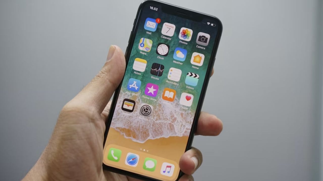 iPhone चुराने वालों को Apple ने दिया सबसे बड़ा झटका! रातों-रात बदला सुरक्षा का नियम