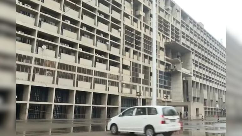पंजाब सिविल सचिवालय और धार्मिक स्थलों को बम से उड़ाने की धमकी, सुरक्षा एजेंसियां जांच में जुटीं