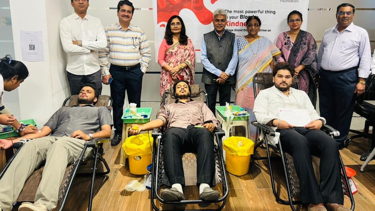 52,306 Units Of Blood Collected In Donation Drive On Gautam Adani's Birthday