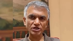 'Why Do Potholes Appear So Soon?' | Bengaluru Minister Krishna Byre Gowda Pulls Up Officials