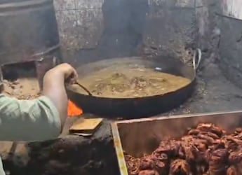 110 kg Chicken, Adulterated Materials Seized In Unlicensed Hyderabad Restaurant