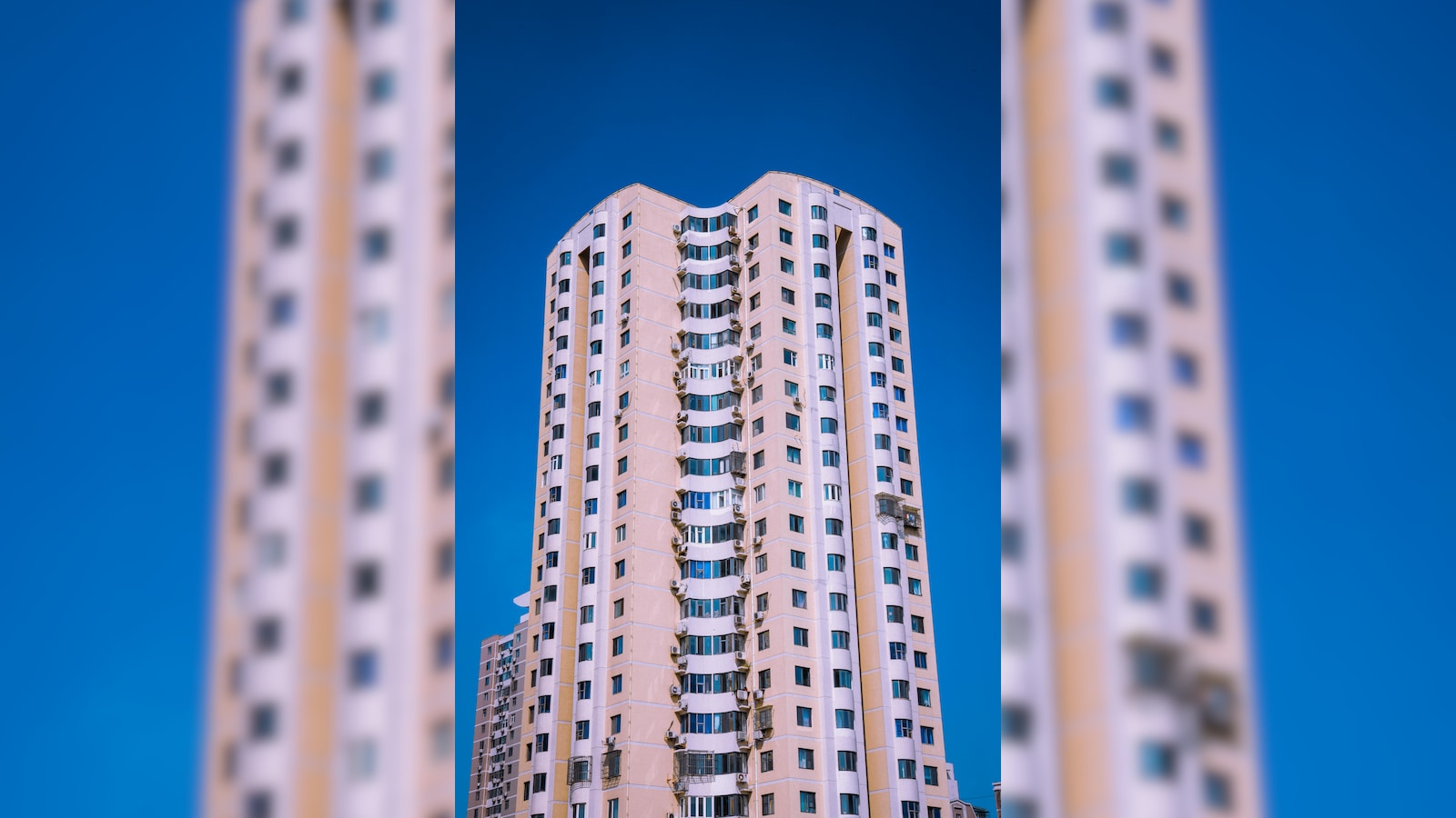 Chinese Man Buys Flat On 34th Floor, Learns Years Later That Building Has Only 32 Storeys