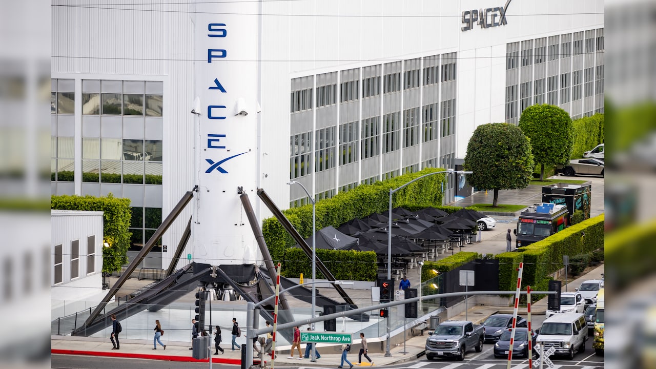 SpaceX Seeks $75 Billion In Record IPO To Fund AI, Launch