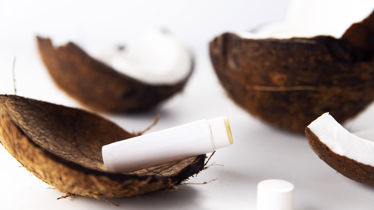 Lip Balms That Actually Help Dry Lips Instead Of Just Sitting On Top Lip Balms That Actually Help Dry Lips Instead Of Just Sitting On Top