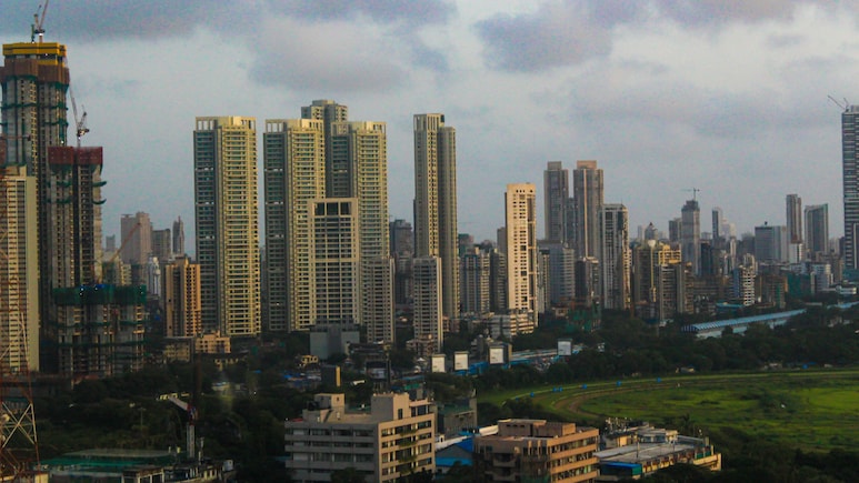 Mumbai Weather: IMD Forecasts Light Rain And Thunderstorms Over Next Two Days