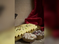Milk Powder Barfi Recipe: 5 मिनट में बनाएं मिल्क पाउडर बर्फी, मेहमानों को भी नहीं चलेगा पता कि घर पर बनी है