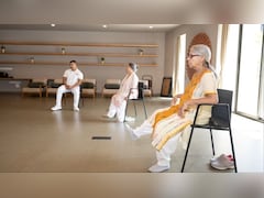 बुजुर्ग होते माता-पिता और बढ़ता मेडिकल खर्च, जानिए परिवार के लिए कितना हेल्थ कवर जरूरी