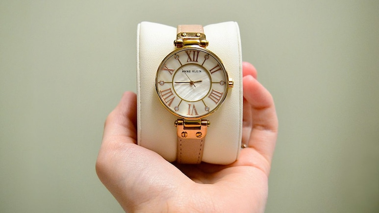 Anne Klein की इन Watches के साथ डेली लुक में लाएं स्&zwj;टाइल, Myntra Sale में मिल रहा है इन पर हैवी डिकस्&zwj;काउंट