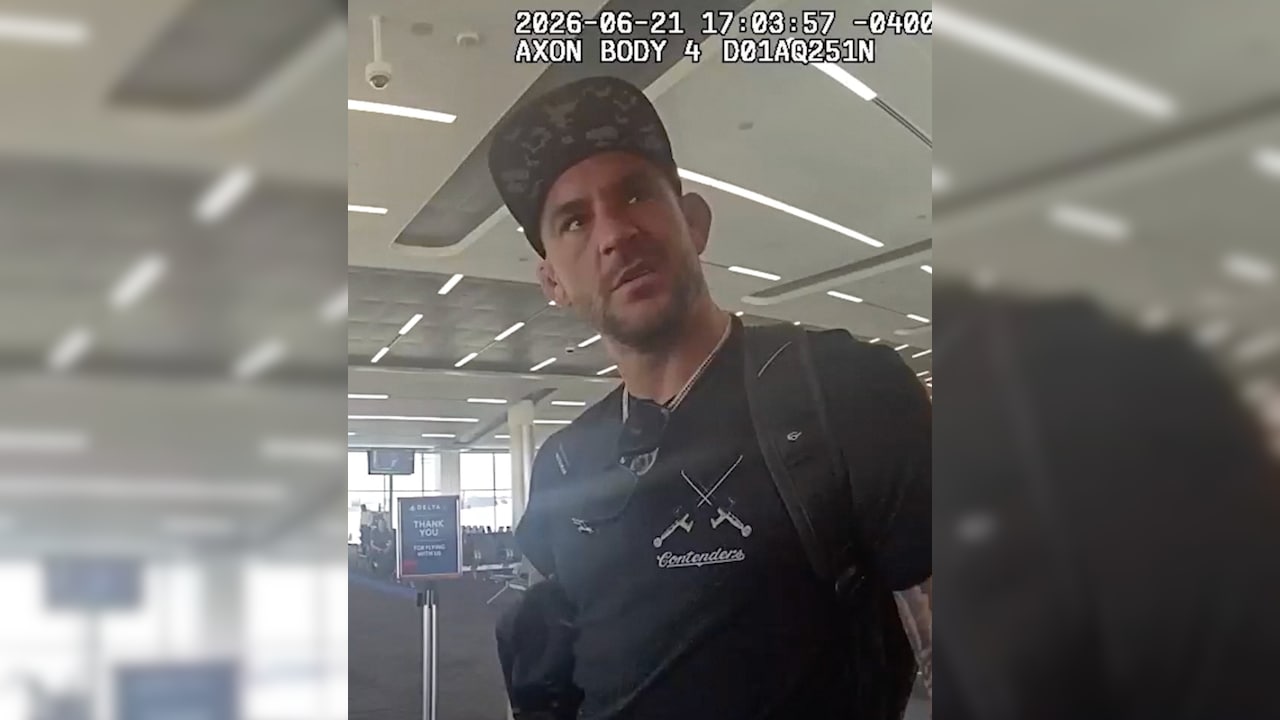 Video: Drunk Ex-UFC Star Says "F**k You" To Cop, Challenges Him To Fight