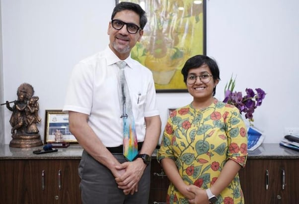 जन्म से नहीं सुन पाती थीं होनहार टीना, कॉक्लियर इम्प्लांट ने बदली जिंदगी- IIT बॉम्बे के बाद अब IIM बेंगलुरु पहुंचीं