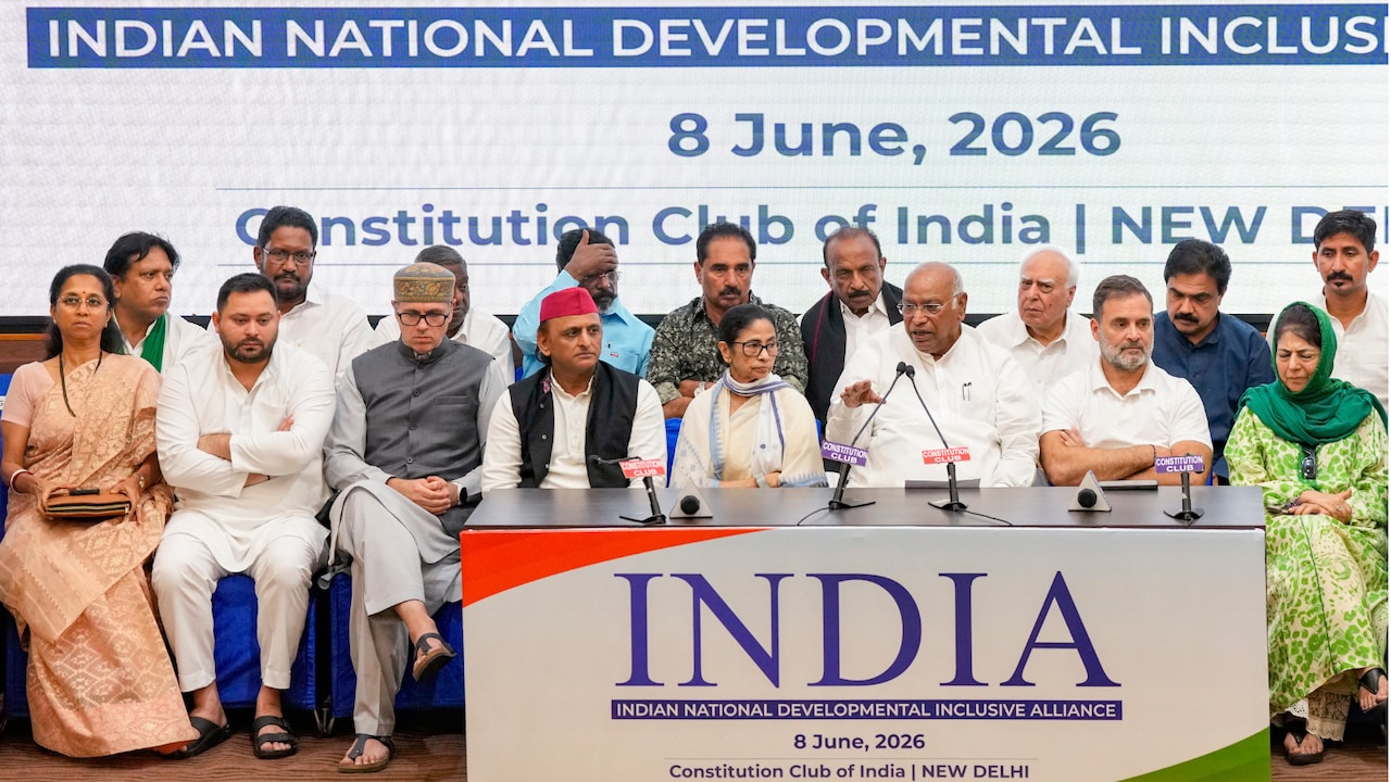 राहुल की सफाई, DMK-AAP पर अखिलेश के सवाल, ममता के साथ CPI(ML)... 'INDIA' की बैठक में क्या-कुछ हुआ?