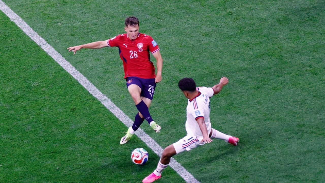 Czechia vs Mexico LIVE Score, FIFA World Cup 2026: Czechia Miss Golden Chance vs Mexico, Score 0-0