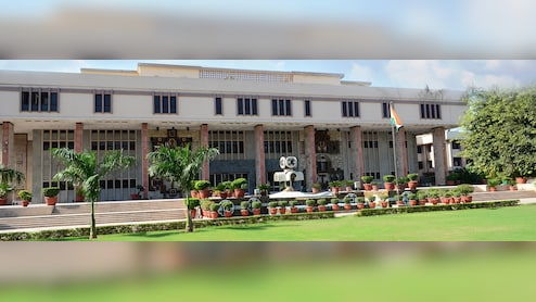 Money Laundering Case: Delhi HC Denies Bail To Former Reliance Power CFO