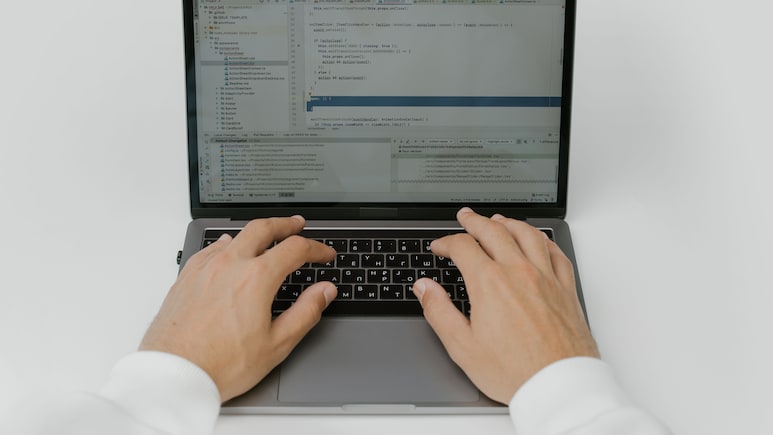 Techie Doesn't 'Feel Like Developer' After Rise Of AI Tools: 'Forgot To Write Code'