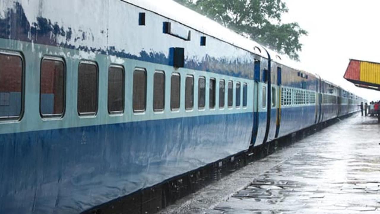 बिहार के छात्रों के लिए जरूरी खबर, NEET अभ्यर्थियों के लिए यहां चलेंगी 'परीक्षा स्पेशल' ट्रेनें, जान लें 21 जून का शेड्यूल