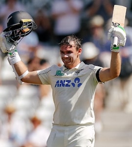 Tom Latham Ties Legendary Martin Crowe, Becomes New Zealands 3rd-Highest Century-Maker In Tests