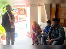 12 साल के बेटे के सामने आदिवासी महिला से गैंगरेप! पुलिस ने एक आरोपी के खिलाफ दर्ज किया केस