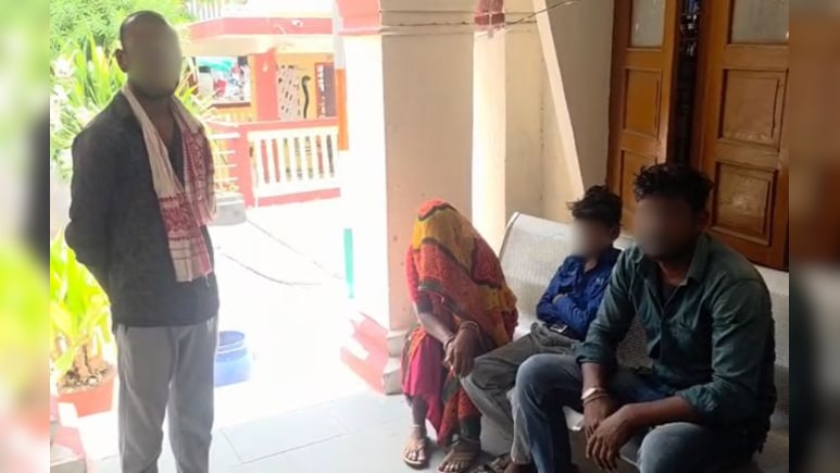 12 साल के बेटे के सामने आदिवासी महिला से गैंगरेप! पुलिस ने एक आरोपी के खिलाफ दर्ज किया केस