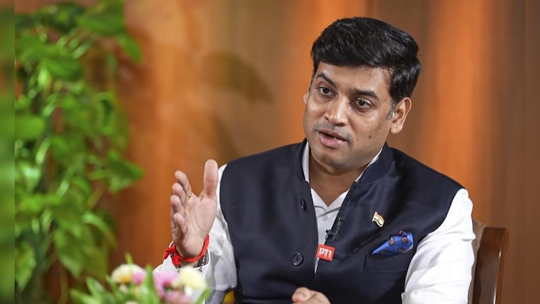 'Explosions To Continue': Shrikant Shinde Says 'Yeh To Trailer Hai' As Six Sena UBT Rebel MPs Join Shinde Faction