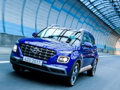 सिर्फ 7.99 लाख की शुरुआती कीमत! Hyundai की इस कार ने बनाया बिक्री का ऐसा रिकॉर्ड, हर कोई हैरान