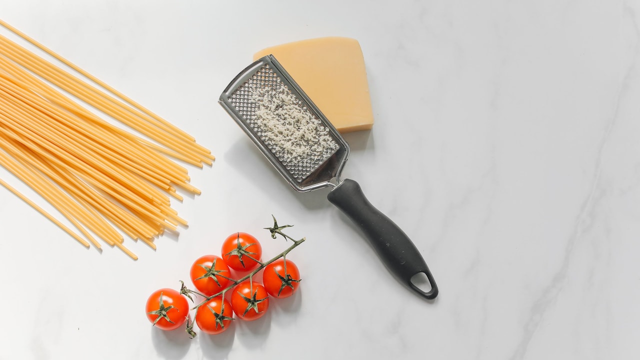 Multi-purpose graters for every kitchen from Amazon Multi-purpose graters for every kitchen from Amazon