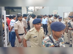 मुजफ्फरपुर अस्पताल अग्निकांड: हॉस्पिटल के 3 कर्मचारी गिरफ्तार, मृतकों का आंकड़ा 6 तक पहुंचा