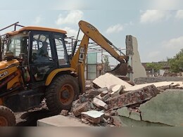 सिंहस्थ 2028 की तैयारियों में सख्ती: उज्जैन में 20 अवैध मकान ढहाए, कोर्ट स्टे खत्म होते ही कार्रवाई