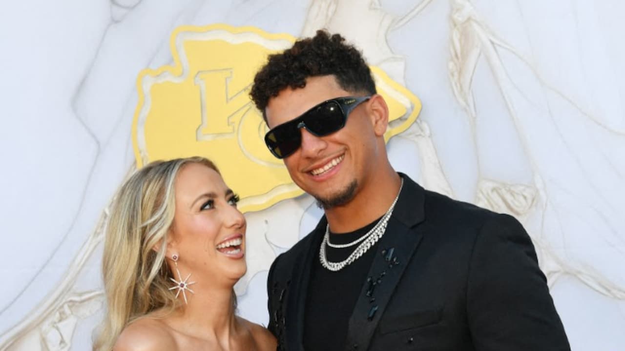 Patrick Mahomes And Brittany Mahomes Send Taylor Swift Fans Into Chaos With Surprise Move